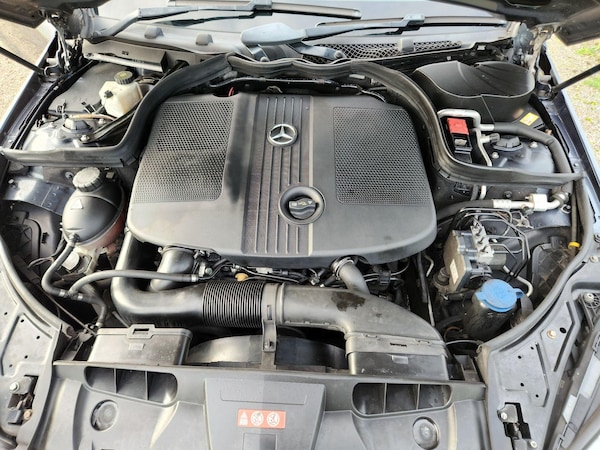 Used Mercedes-Benz E-Class 2014 for sale - 75553191: Photo 40