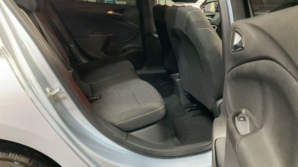 Used Vauxhall Astra 2016 for sale - 77376352: Photo 8