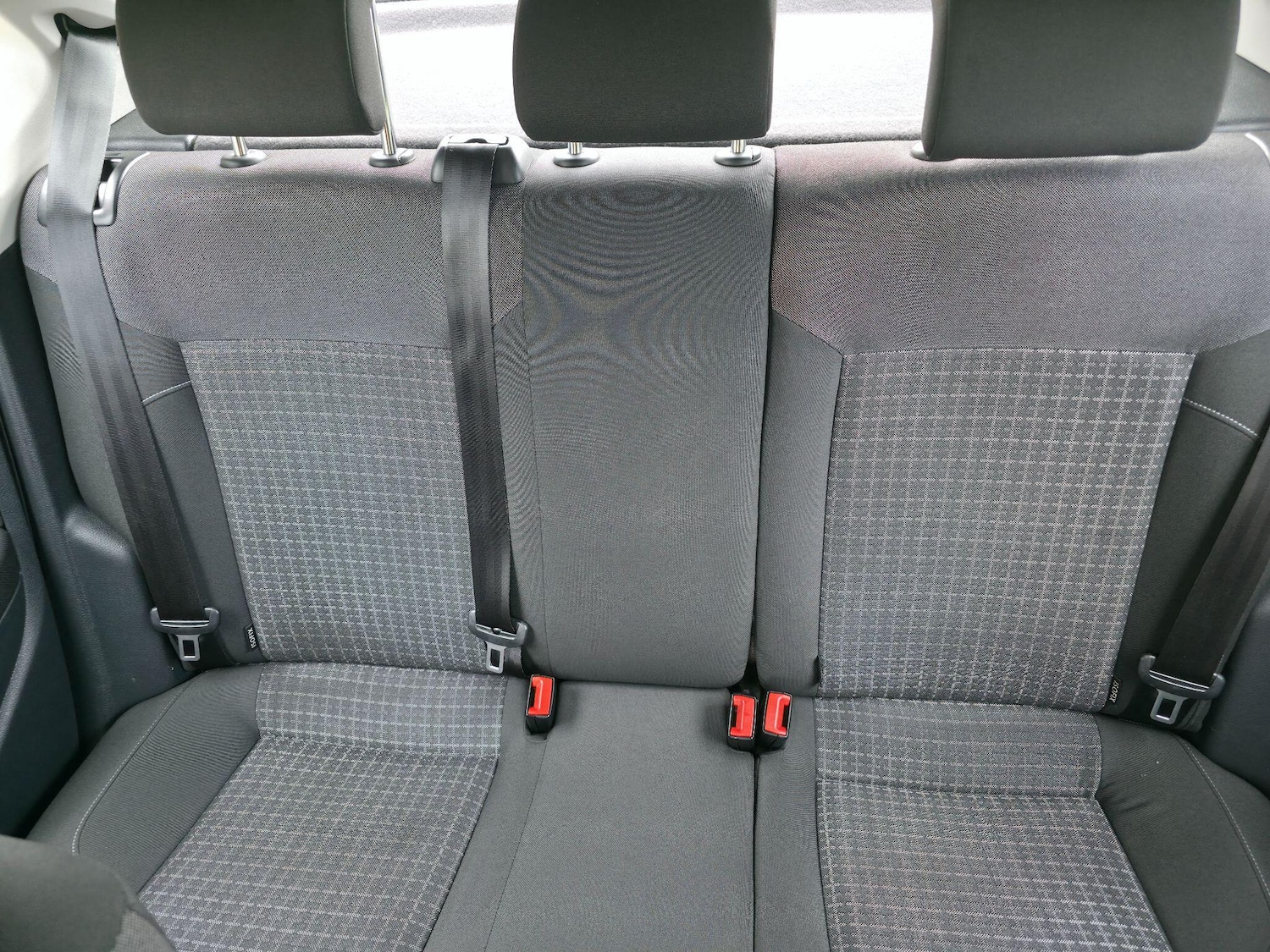 Used Volkswagen Polo for sale - 76865128: Photo 28