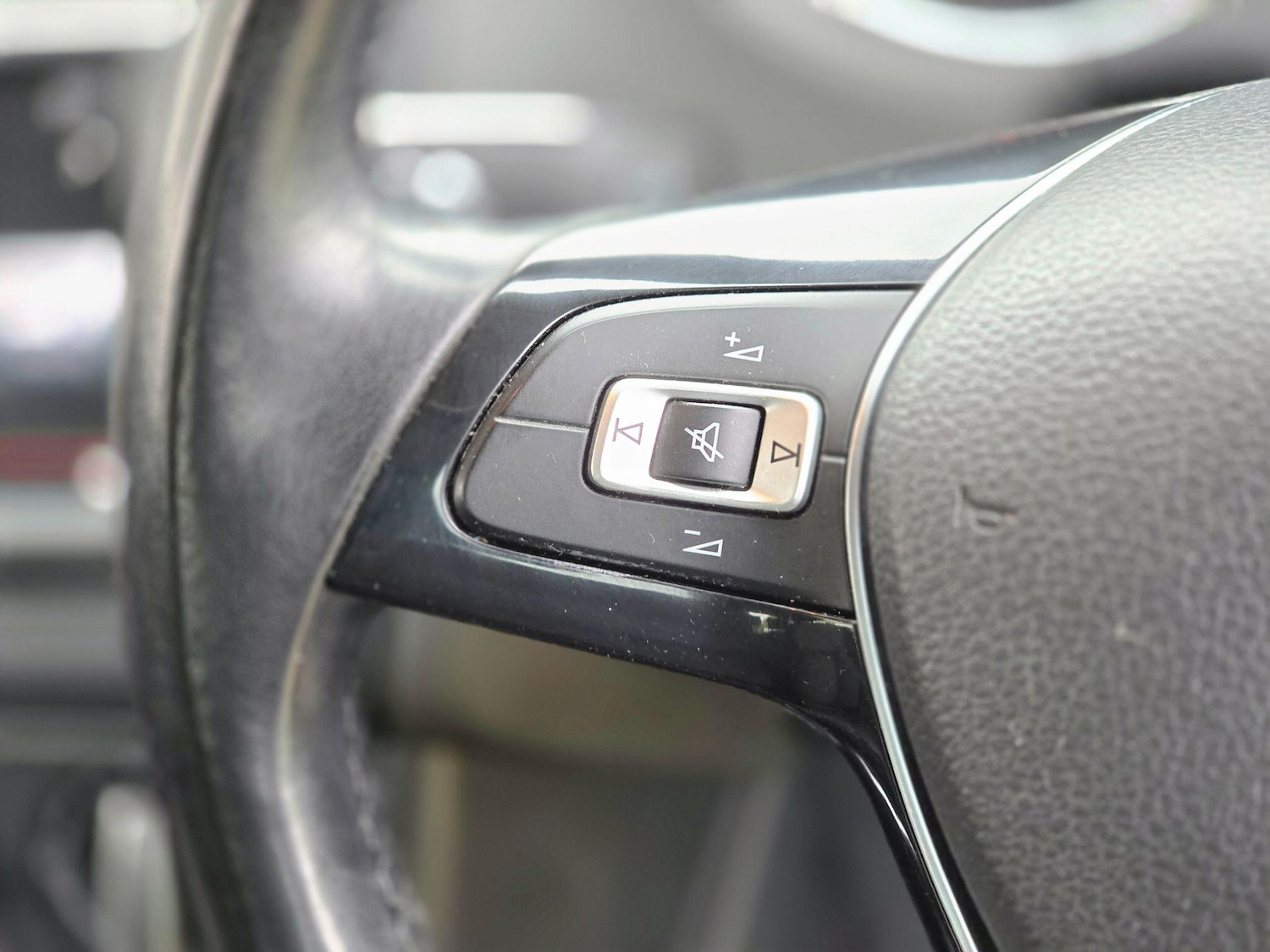 Used Volkswagen Polo for sale - 76865128: Photo 35