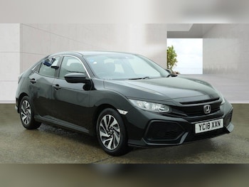 Used Honda Civic 2018 for sale - 78830111: Photo