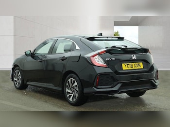 Used Honda Civic 2018 for sale - 78830111: Photo