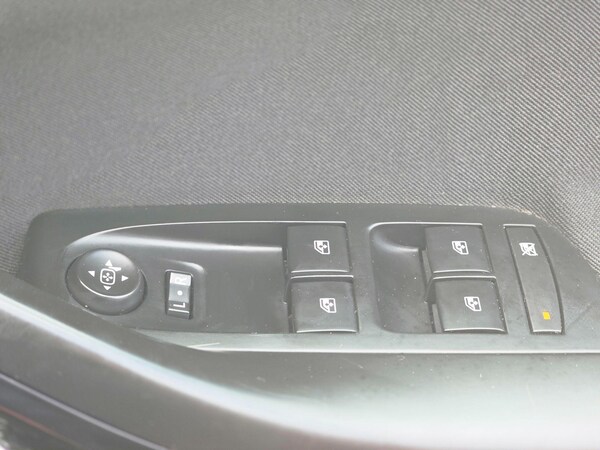 Used Vauxhall Astra 2016 for sale - 75297707: Photo 34