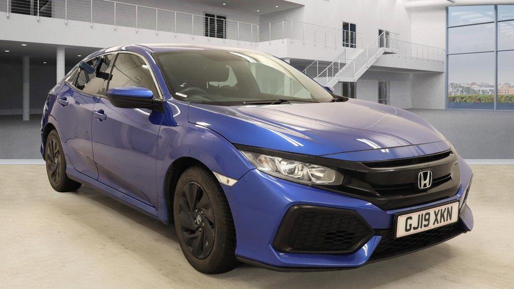 Used Honda Civic 2019 for sale - 77883256: Photo 1
