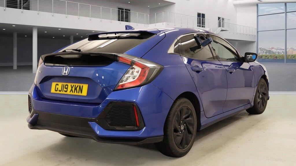 Used Honda Civic 2019 for sale - 77883256: Photo 4