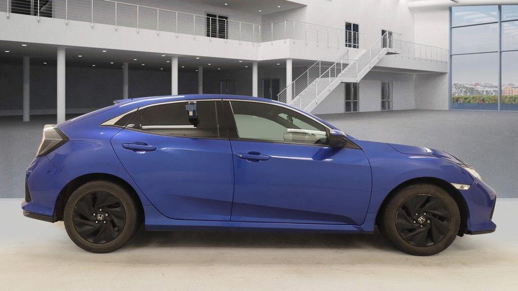 Used Honda Civic 2019 for sale - 77883256: Photo 5