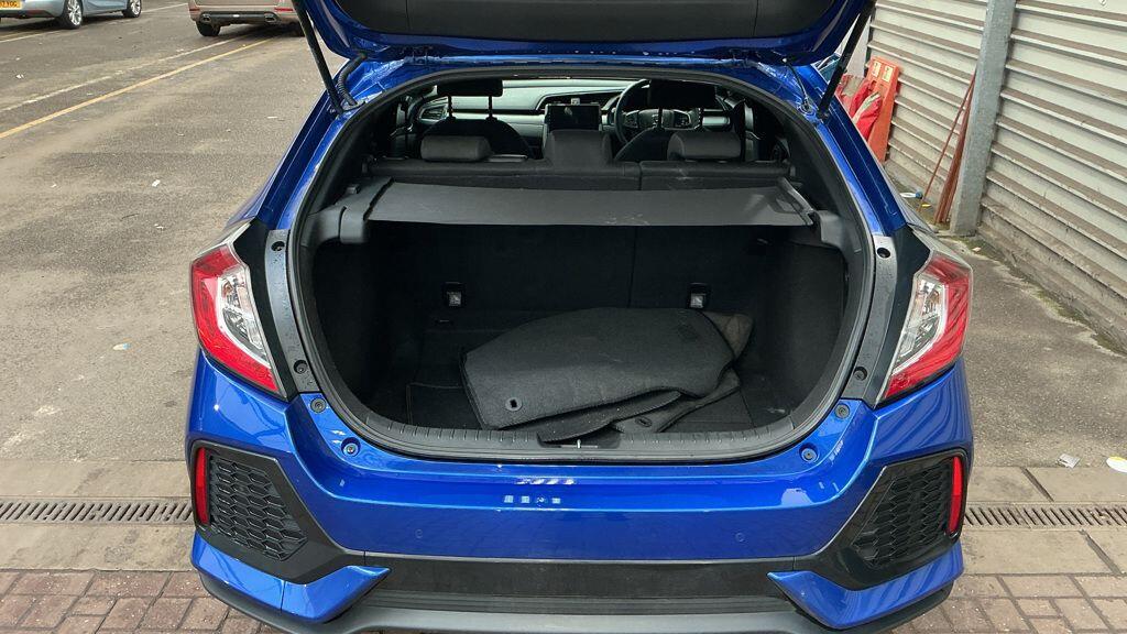 Used Honda Civic 2019 for sale - 77883256: Photo 7