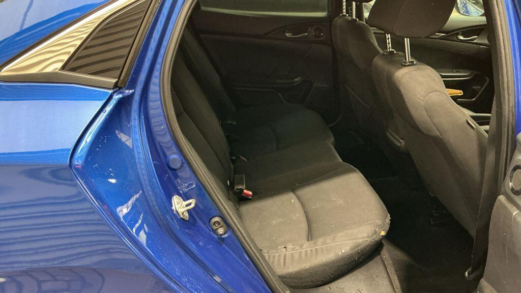 Used Honda Civic 2019 for sale - 77883256: Photo 8