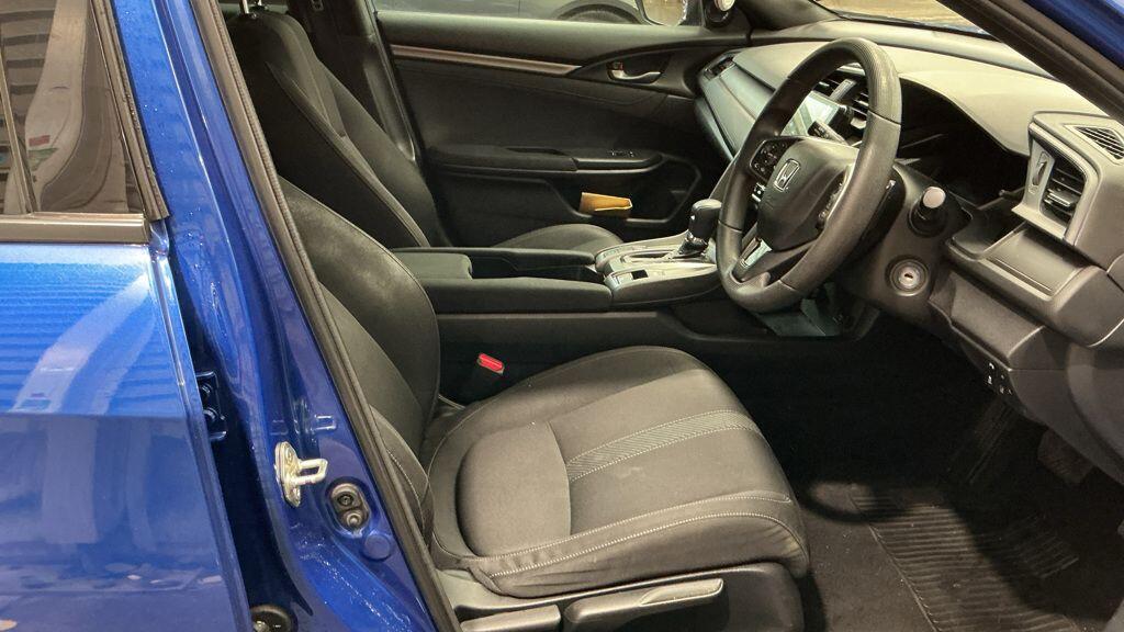 Used Honda Civic 2019 for sale - 77883256: Photo 9