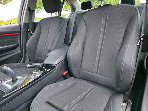 Used BMW 3 Series 2017 for sale - 76284379: Photo 30
