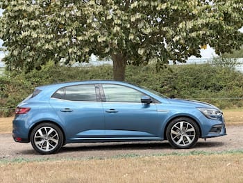 Used Renault Megane 2017 for sale - 79658342: Photo