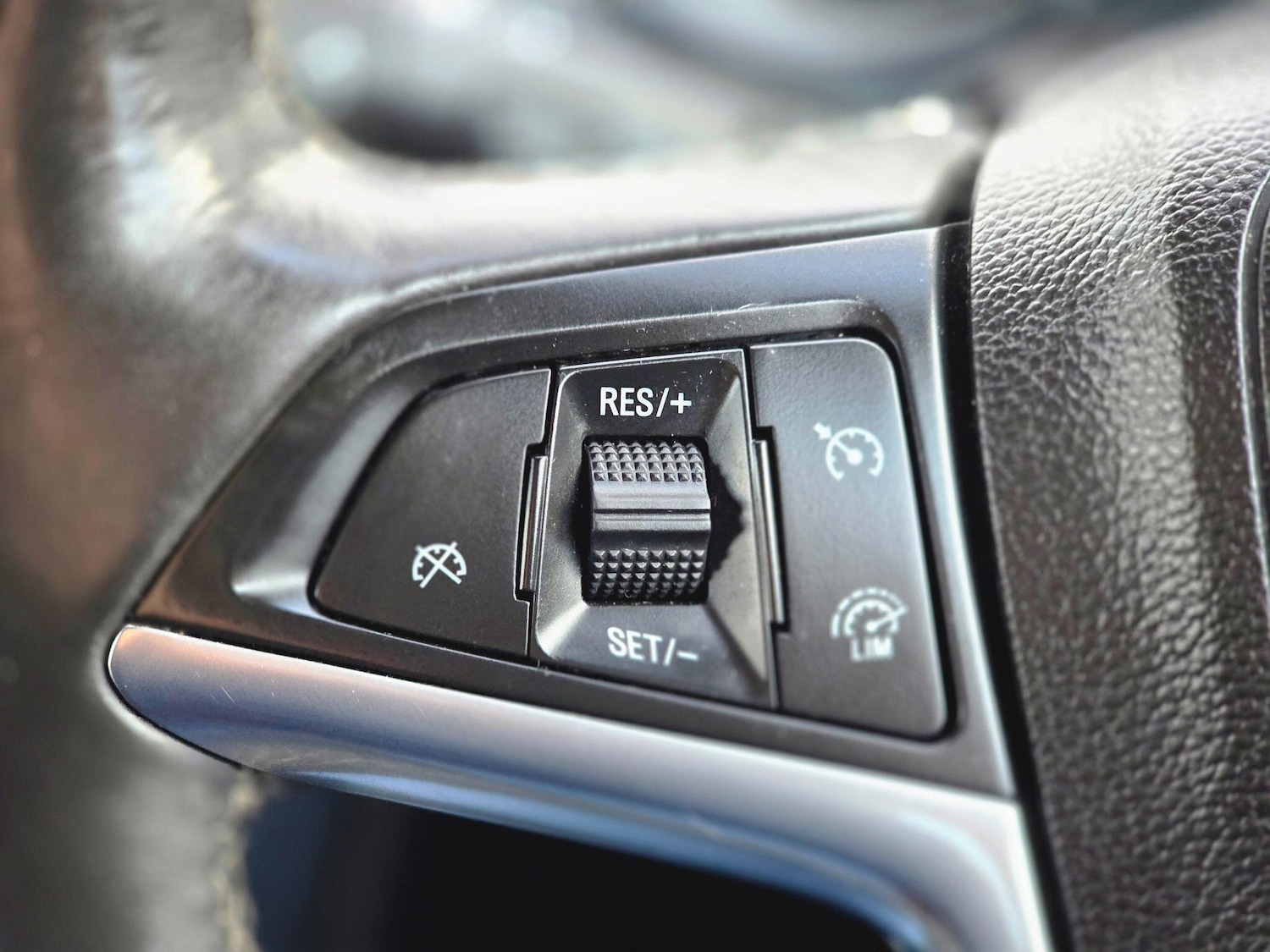 Used Vauxhall Mokka 2016 for sale - 76899436: Photo 34