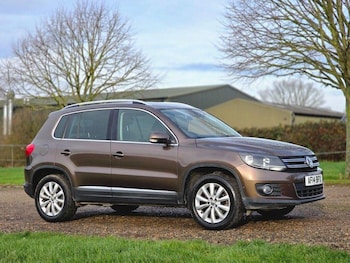 Used Volkswagen Tiguan 2014 for sale - 79621703: Photo