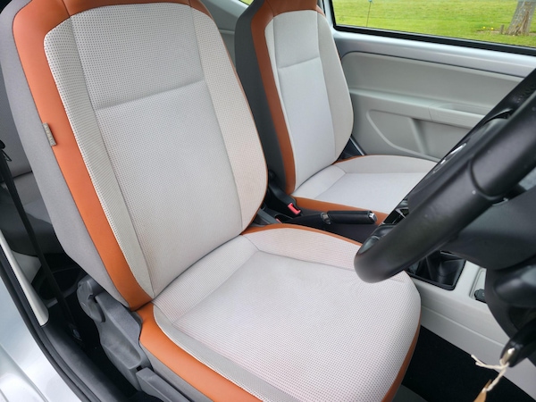 Used Volkswagen up! 2012 for sale - 74135454: Photo 22