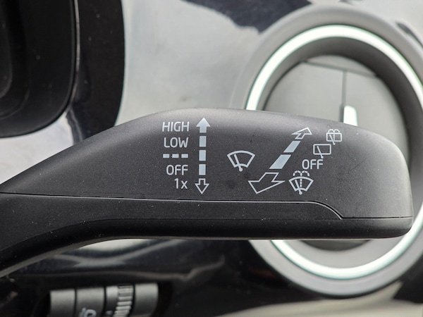 Used Volkswagen up! 2012 for sale - 74135454: Photo 29