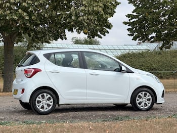 Used Hyundai i10 2014 for sale - 79564668: Photo