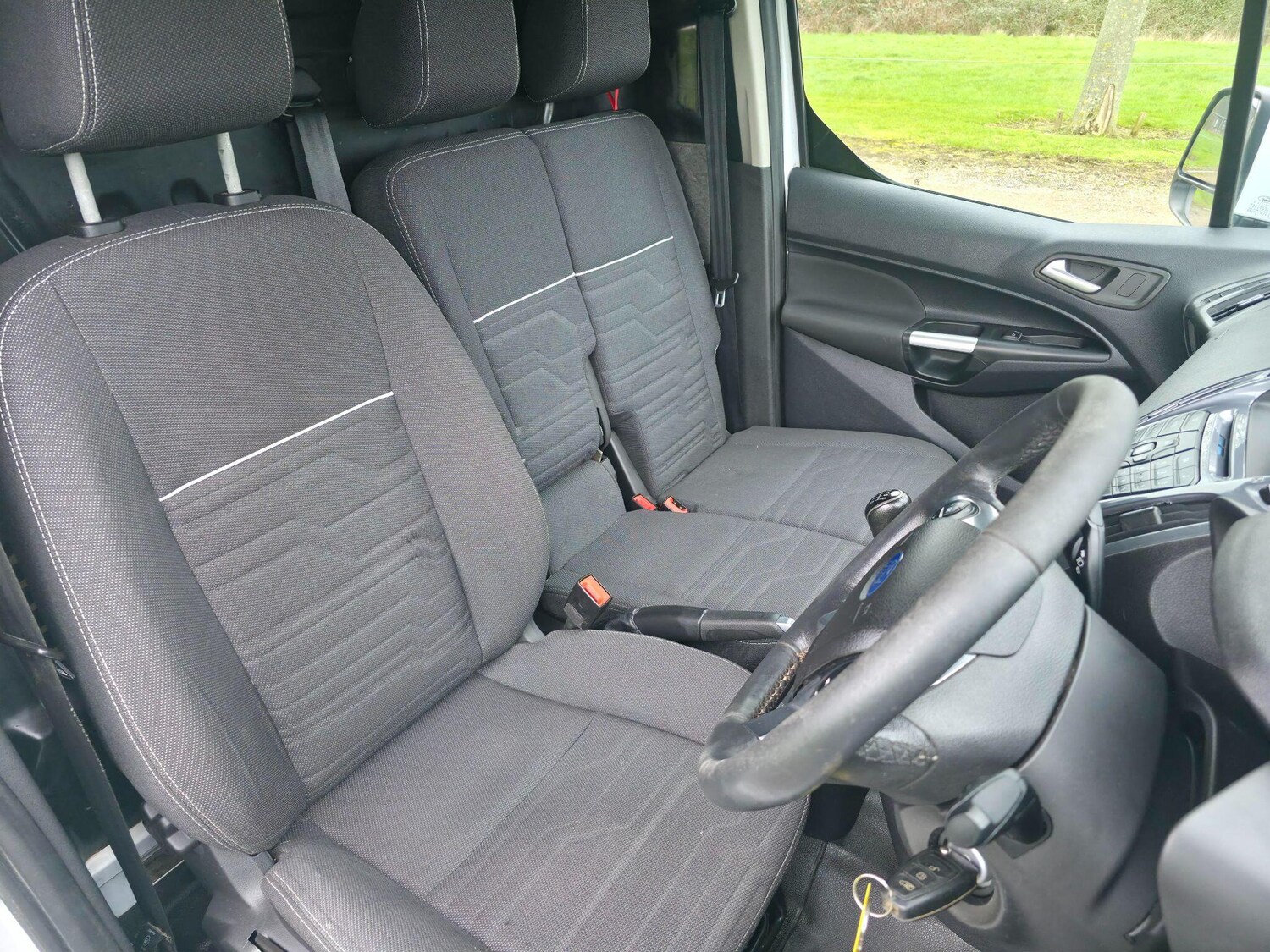 Used Ford Transit Connect 2016 for sale - 76994776: Photo 21