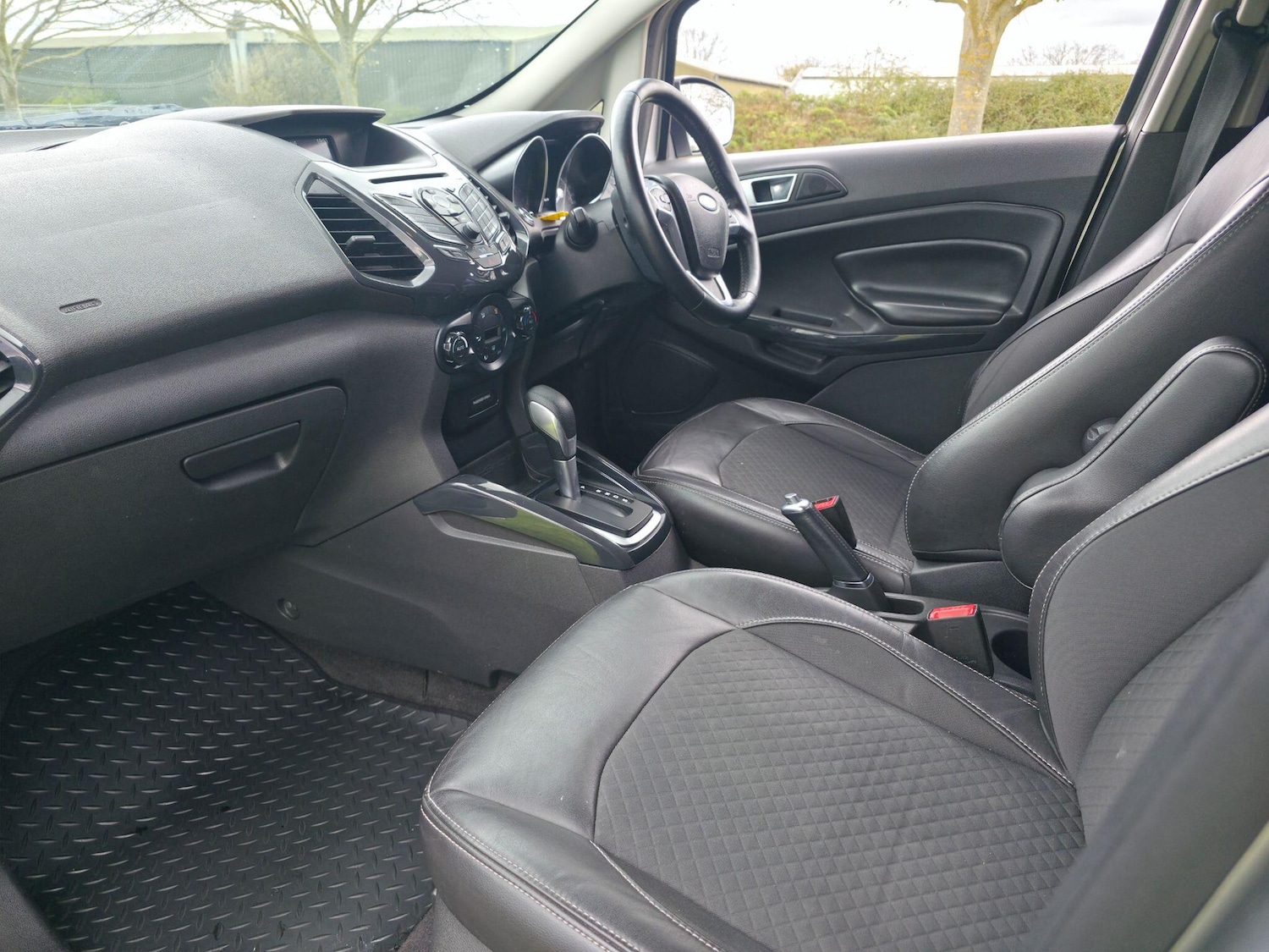 Used Ford Ecosport for sale - 78184635: Photo 24