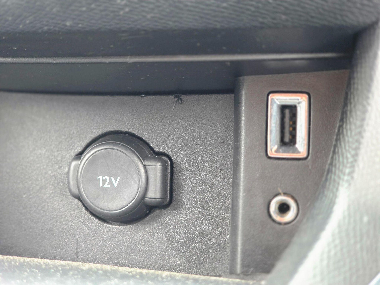 Used Peugeot 308 SW 2015 for sale - 76001537: Photo 34