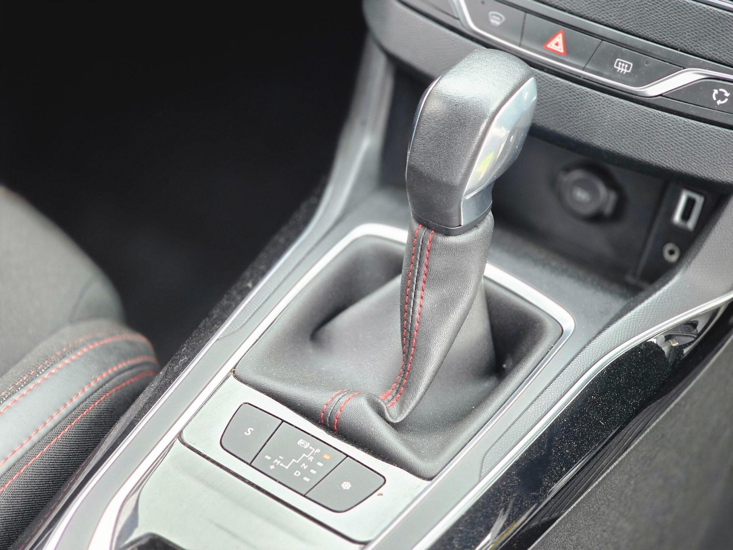 Used Peugeot 308 SW 2015 for sale - 76001537: Photo 37