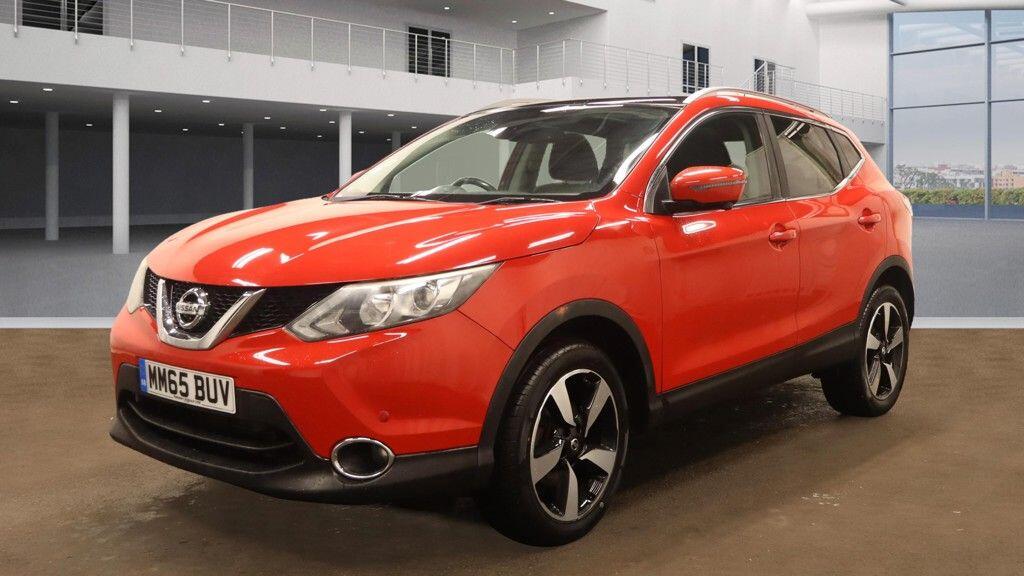 Used Nissan Qashqai 2015 for sale - 76561857: Photo 2