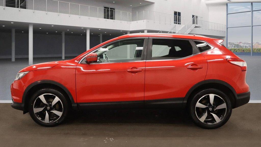 Used Nissan Qashqai 2015 for sale - 76561857: Photo 6