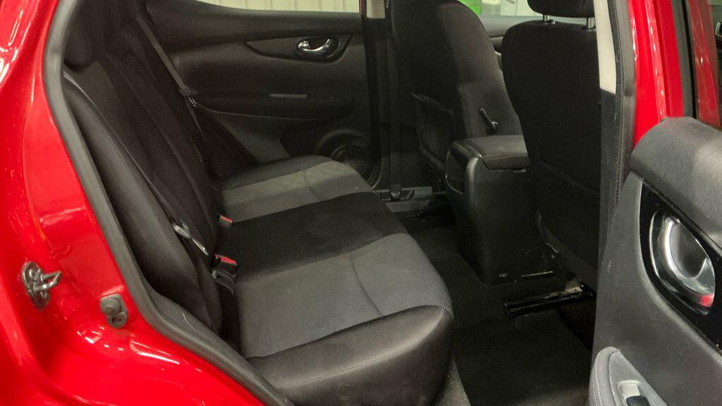 Used Nissan Qashqai 2015 for sale - 76561857: Photo 7