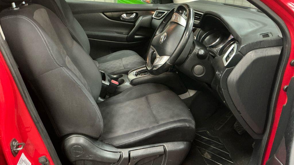 Used Nissan Qashqai 2015 for sale - 76561857: Photo 8