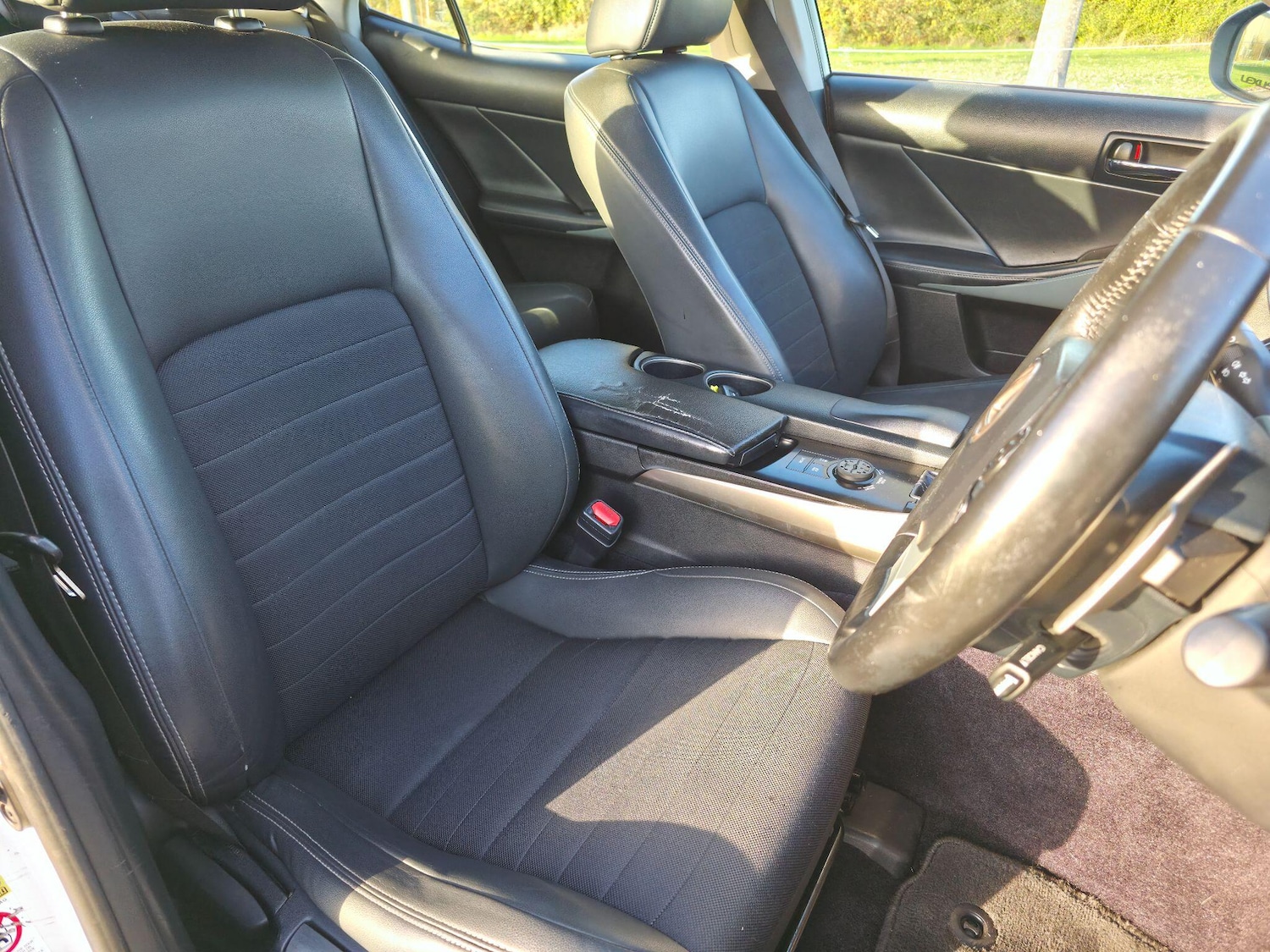 Used Lexus IS 2014 for sale - 76360009: Photo 28