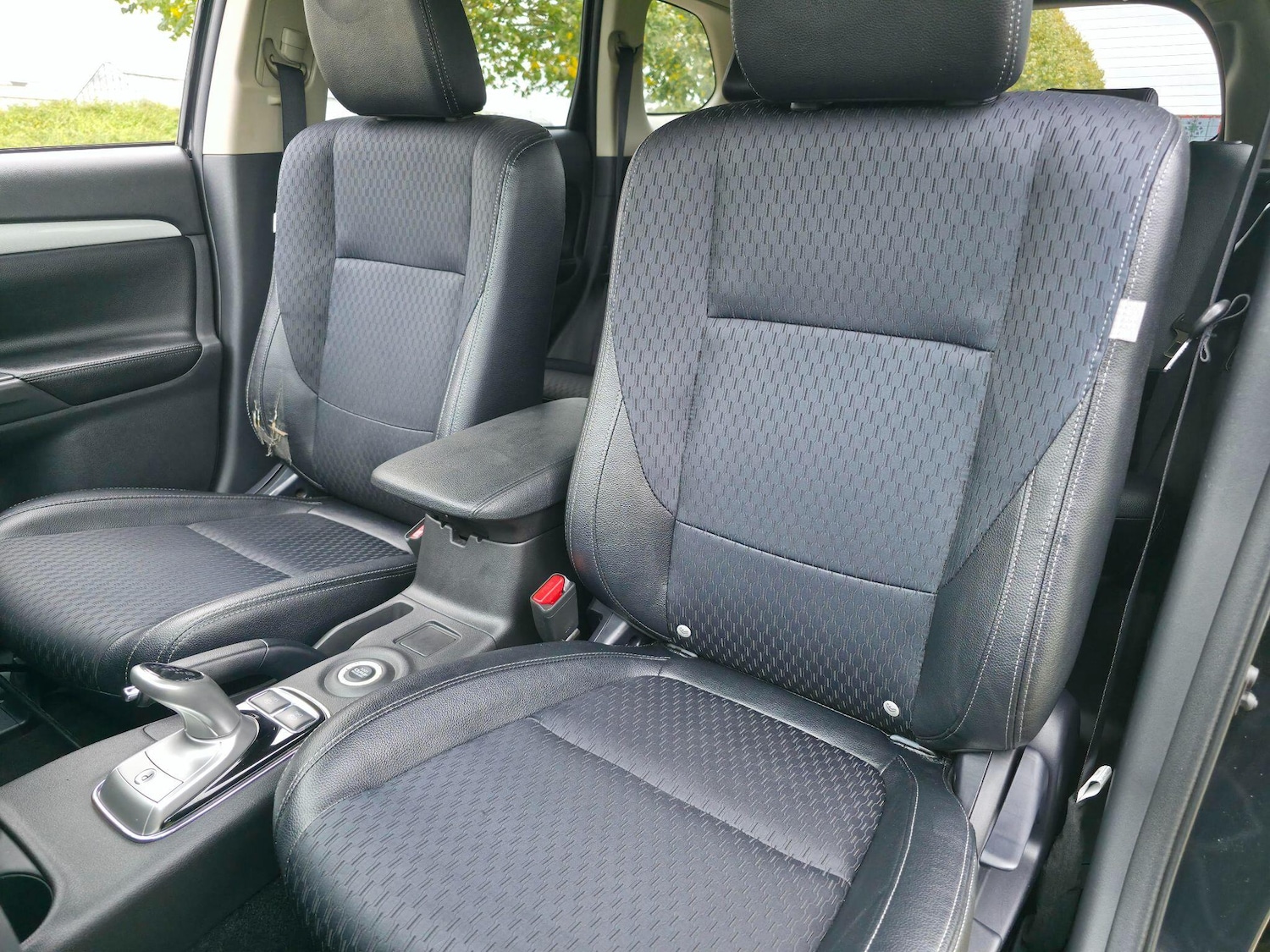 Used Mitsubishi Outlander 2014 for sale - 76167318: Photo 22