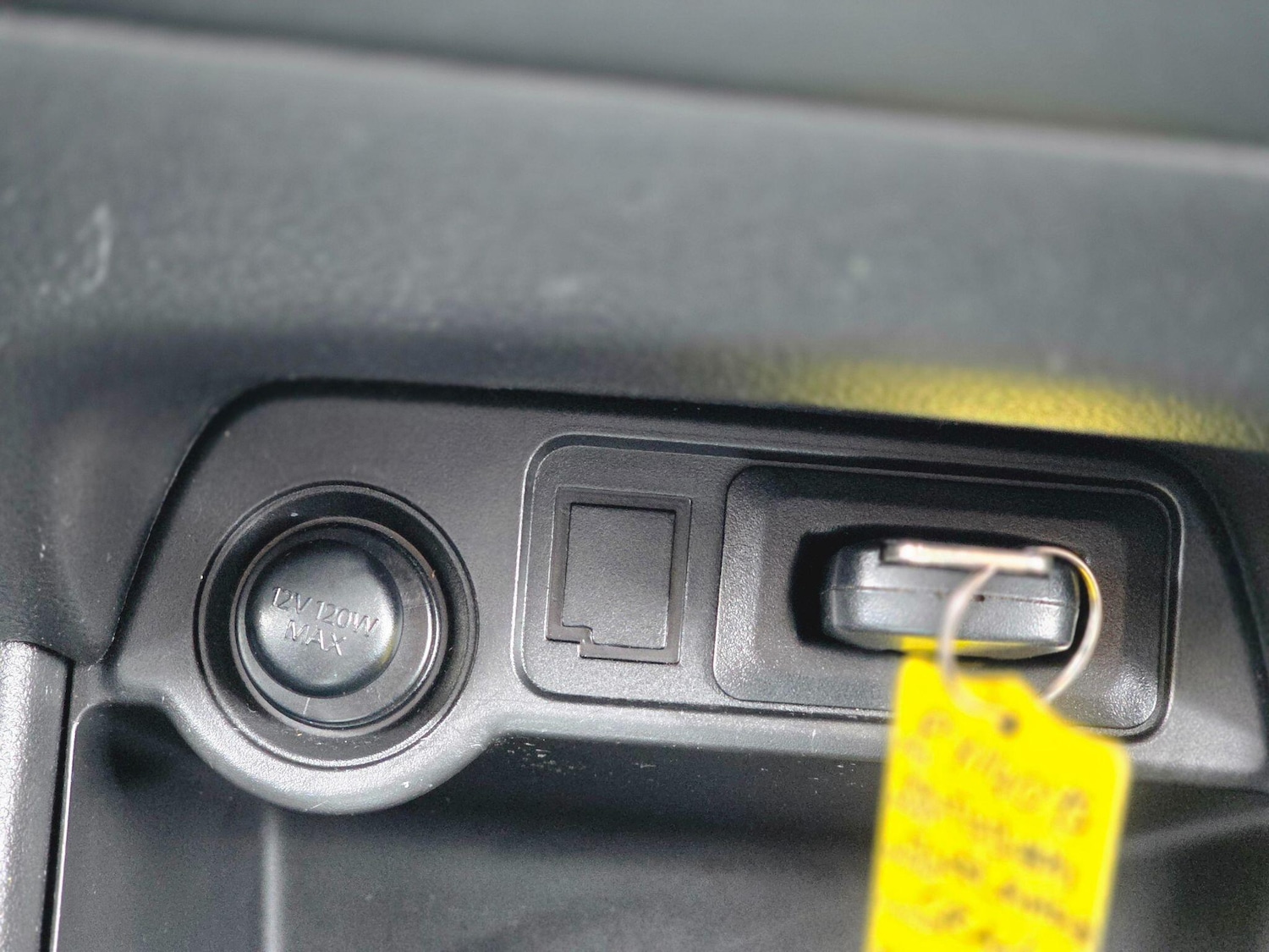 Used Mitsubishi Outlander 2014 for sale - 76167318: Photo 27