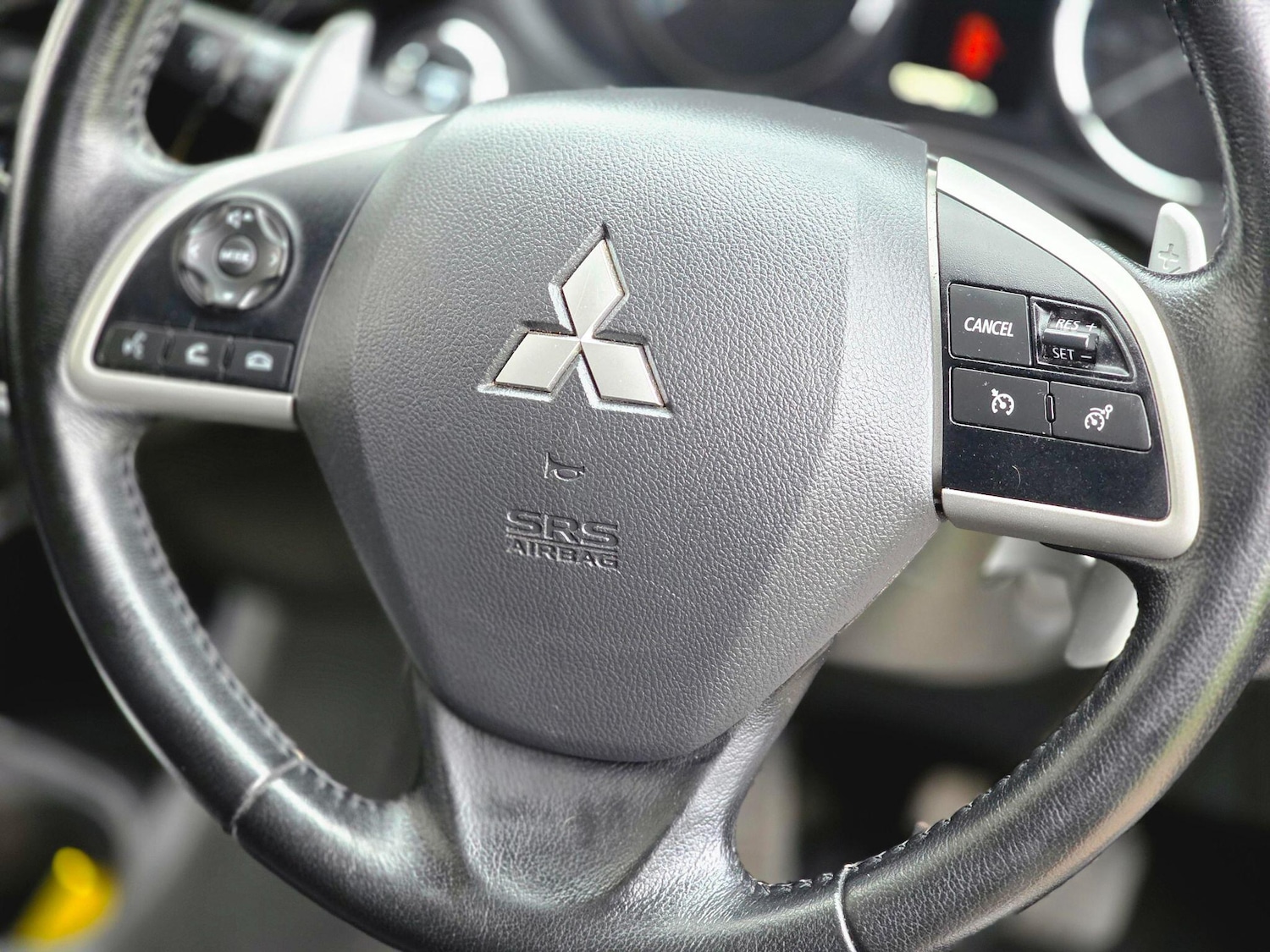 Used Mitsubishi Outlander 2014 for sale - 76167318: Photo 35