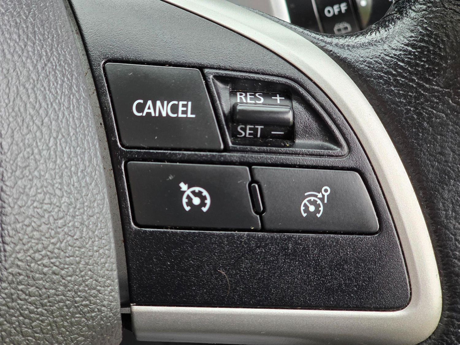 Used Mitsubishi Outlander 2014 for sale - 76167318: Photo 41