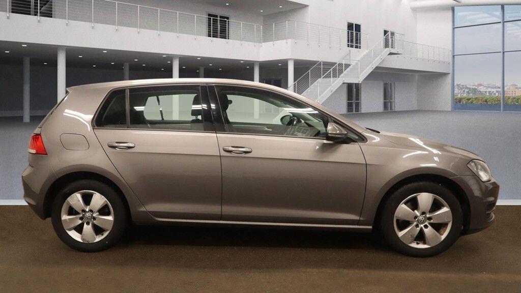 Used Volkswagen Golf 2014 for sale - 77737521: Photo 6