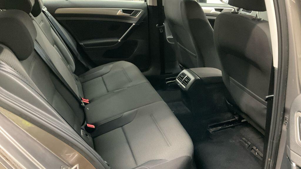 Used Volkswagen Golf 2014 for sale - 77737521: Photo 8