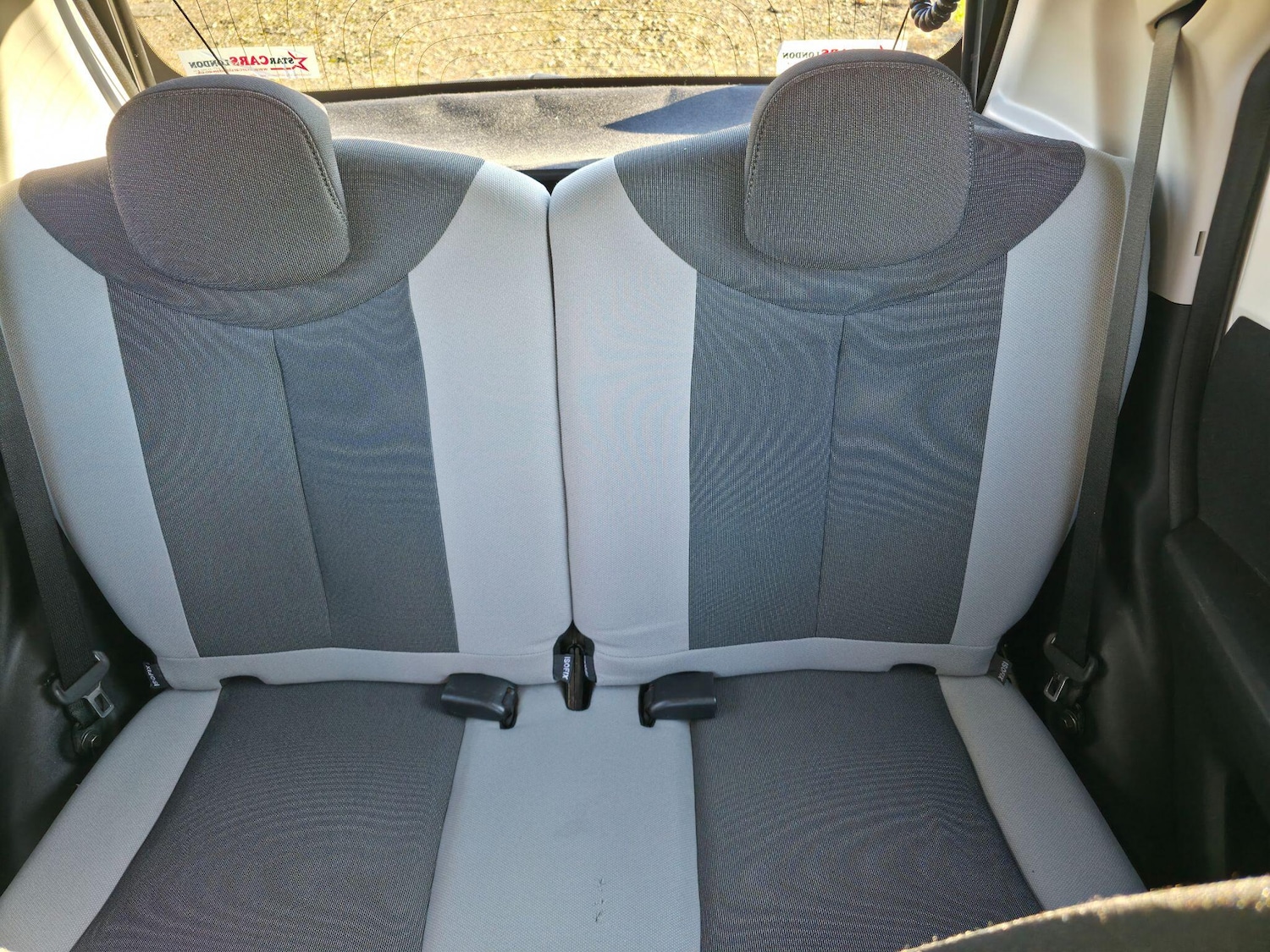 Used Toyota AYGO 2016 for sale - 76440467: Photo 30