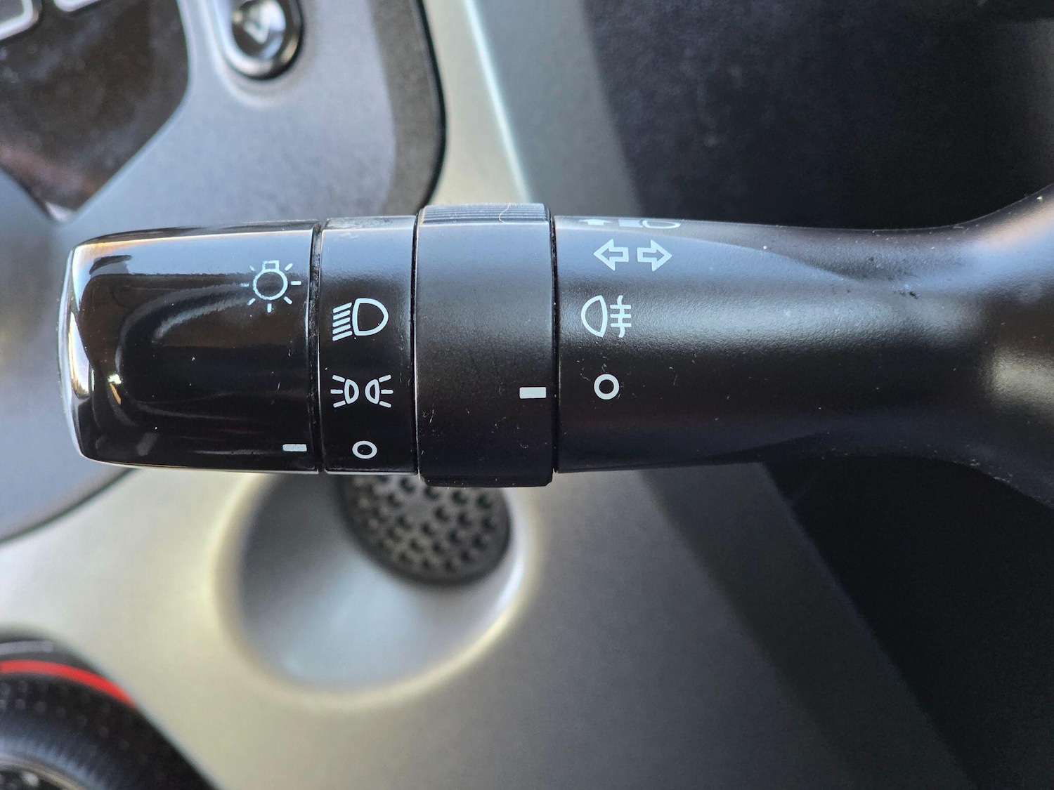 Used Toyota AYGO 2016 for sale - 76440467: Photo 34