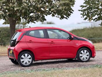 Used Toyota AYGO 2020 for sale - 79756421: Photo