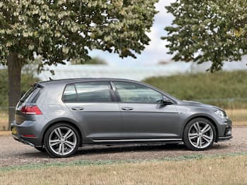 Used Volkswagen Golf 2019 for sale - 79681091: Photo
