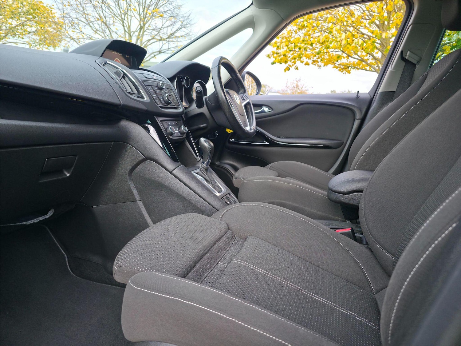 Used Vauxhall Zafira 2014 for sale - 76485073: Photo 32