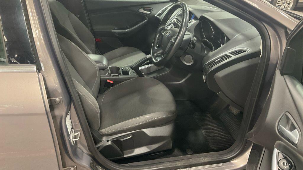 Used Ford Focus 2013 for sale - 76121449: Photo 10