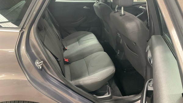 Used Ford Focus 2013 for sale - 76121449: Photo 11