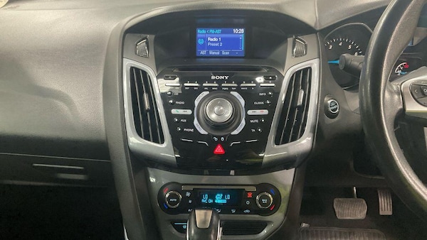 Used Ford Focus 2013 for sale - 76121449: Photo 15