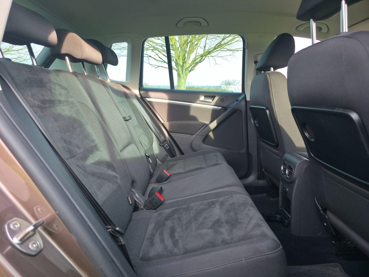 Used Volkswagen Tiguan 2014 for sale - 76613402: Photo 21