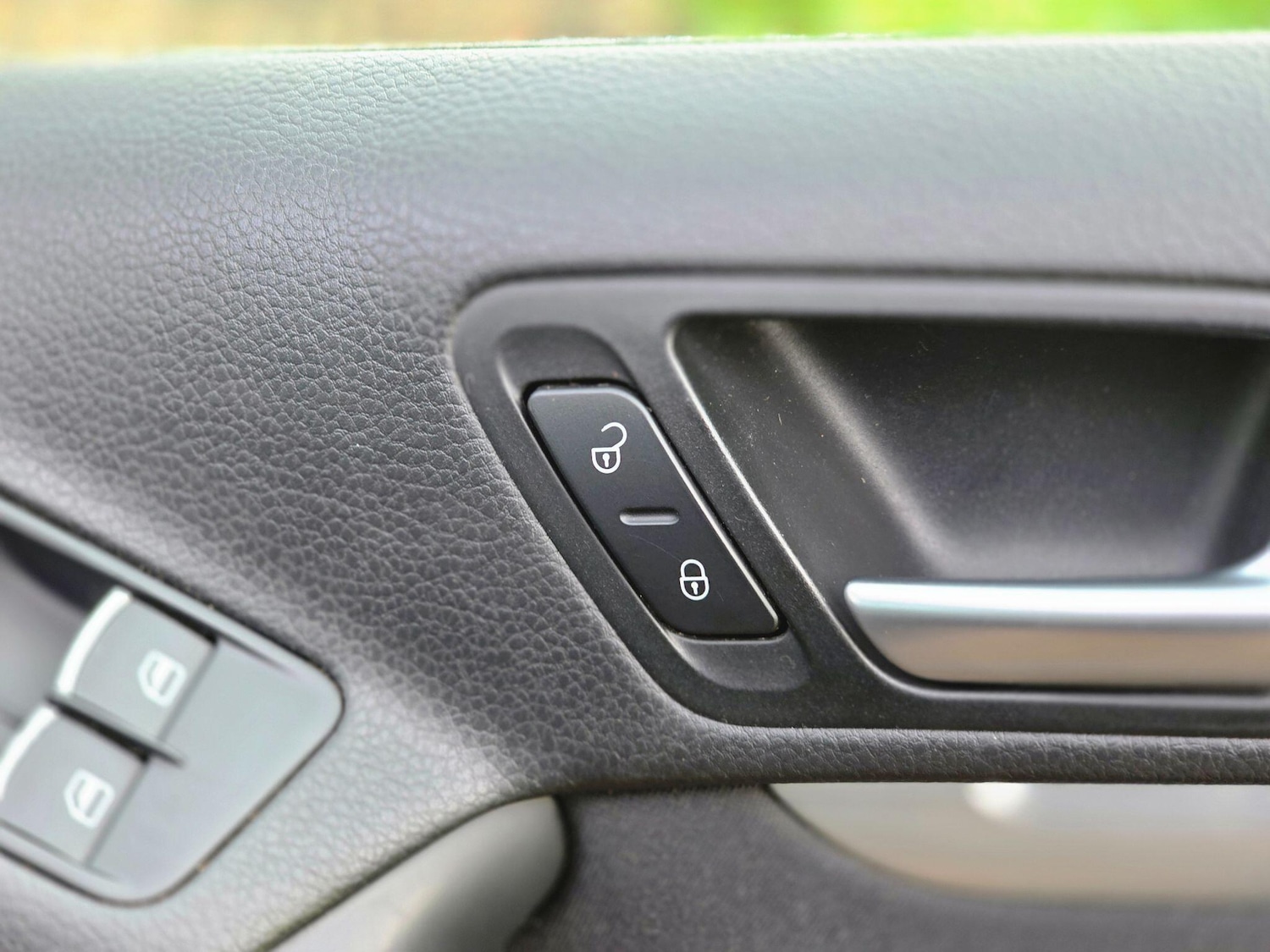 Used Volkswagen Tiguan 2014 for sale - 76613402: Photo 37