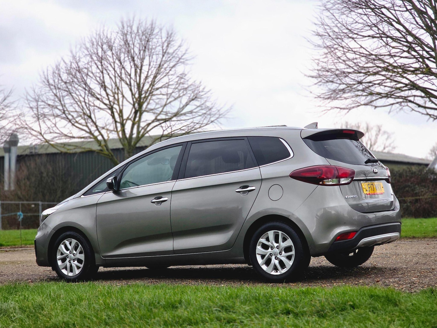 Used Kia Carens 2017 for sale - 77411532: Photo 12