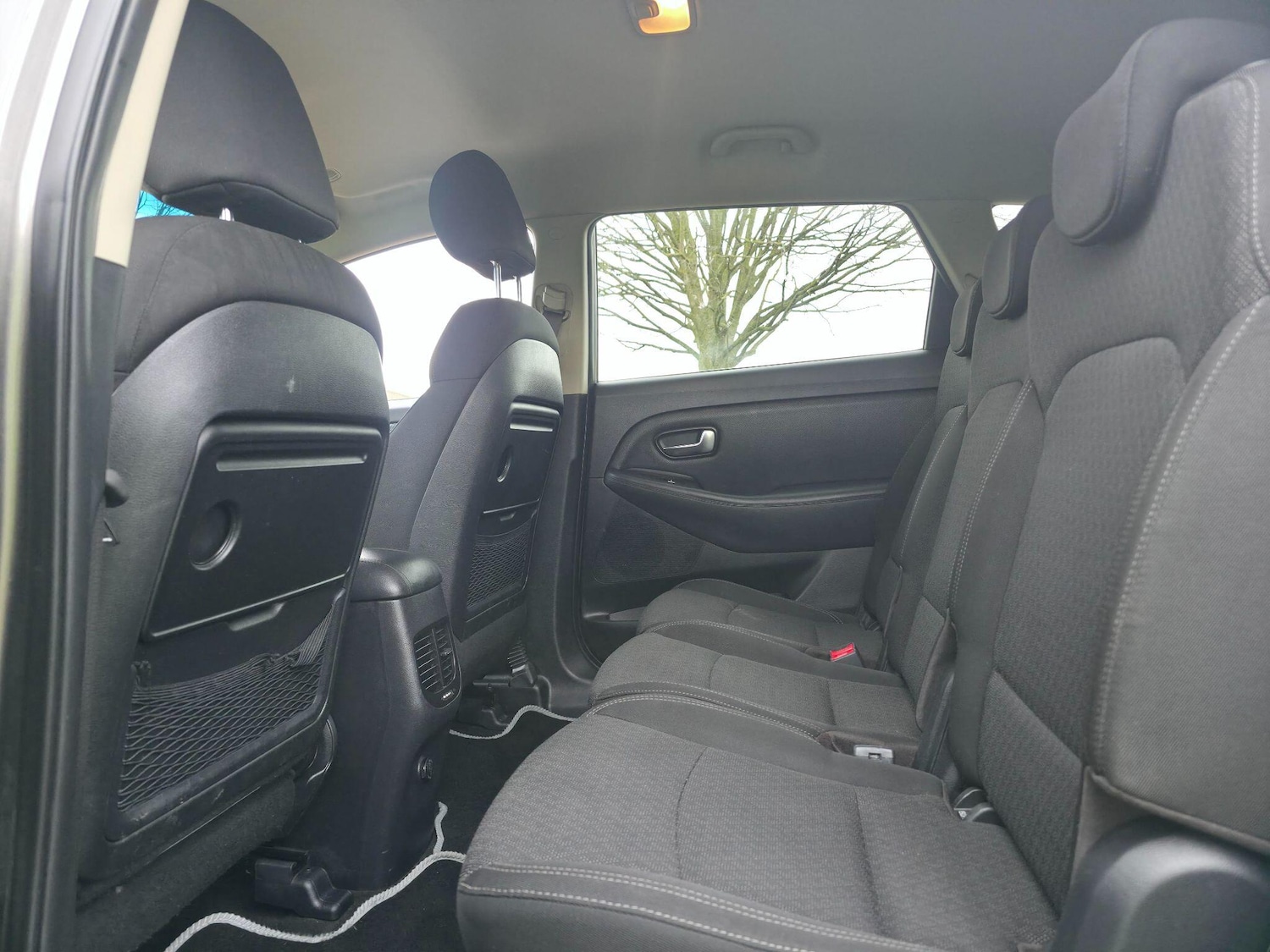 Used Kia Carens 2017 for sale - 77411532: Photo 25