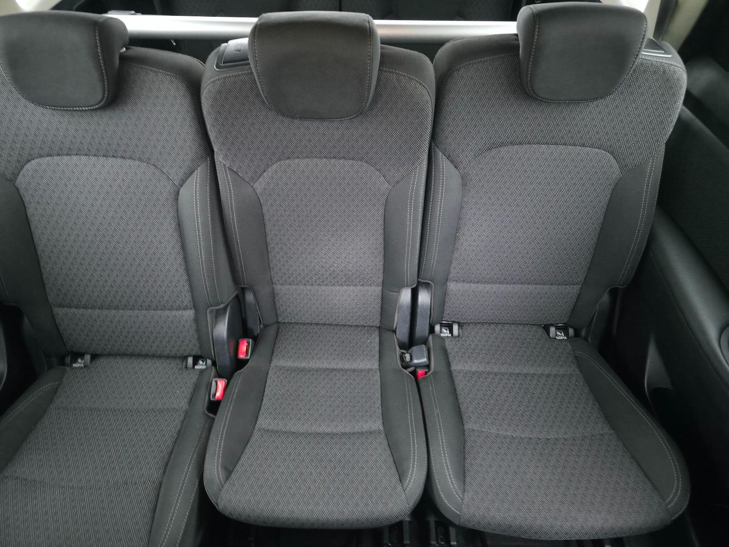 Used Kia Carens 2017 for sale - 77411532: Photo 27