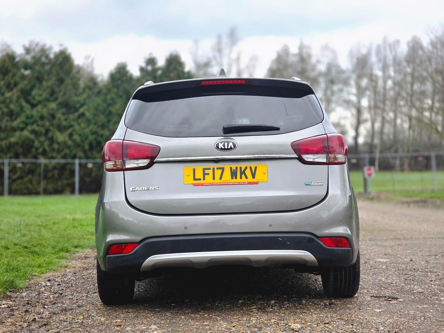 Used Kia Carens 2017 for sale - 77411532: Photo 8