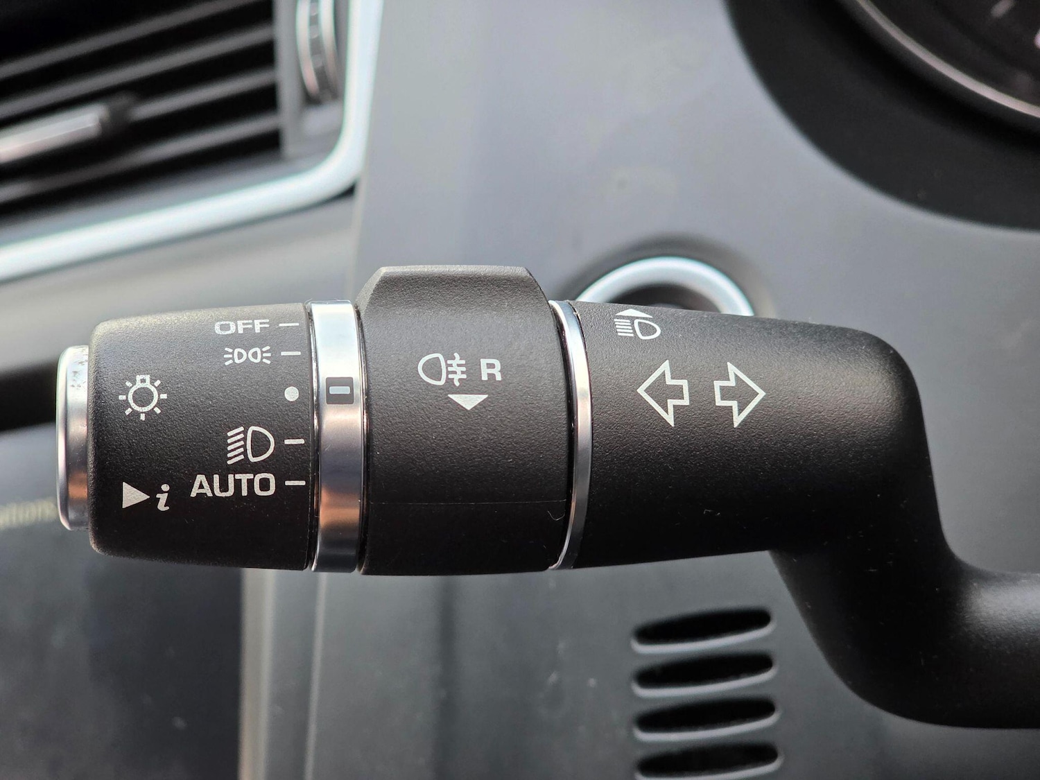 Used Jaguar E-Pace 2019 for sale - 77478844: Photo 37